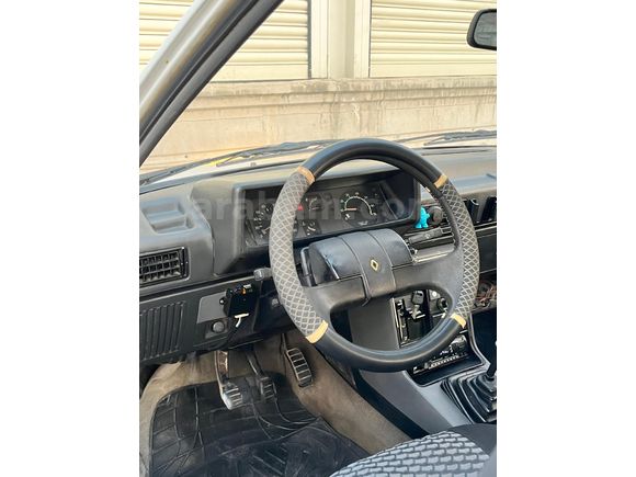 UĞUR MOTORS DAN Renault R 9 1.4 Spring 1995 Model Konya
