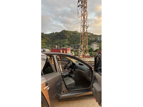 Sahibinden Renault Laguna 1.9 dCi Privilege 2004 Model 