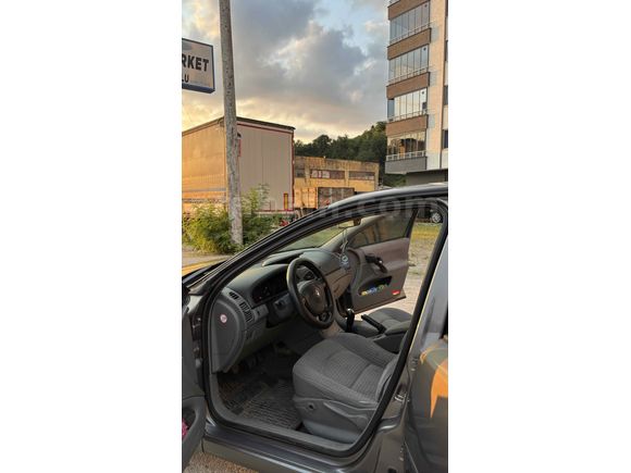 Sahibinden Renault Laguna 1.9 dCi Privilege 2004 Model 