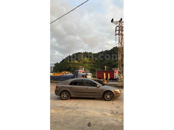 Sahibinden Renault Laguna 1.9 dCi Privilege 2004 Model 