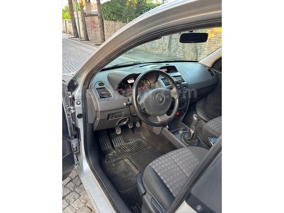 Sahibinden HATASIZ BOYASIZ Renault Megane 1.5 dCi Authentique 2009 Model 
