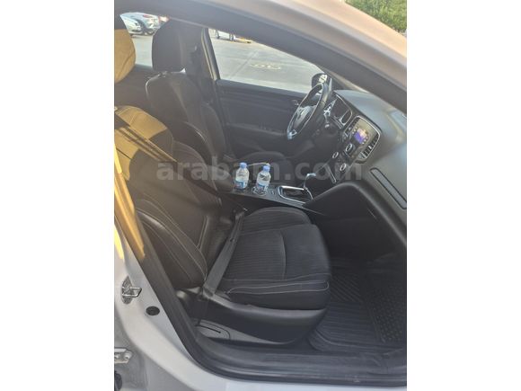 Sahibinden Renault Megane 1.5 Blue DCI Touch 2020 Model