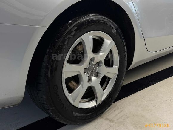 | UNIQ AUTO | 2010 AUDI A4 1.8 TFSI MULTITRONIC