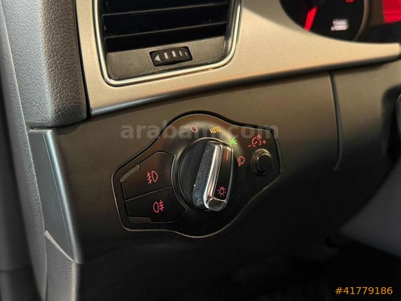 | UNIQ AUTO | 2010 AUDI A4 1.8 TFSI MULTITRONIC