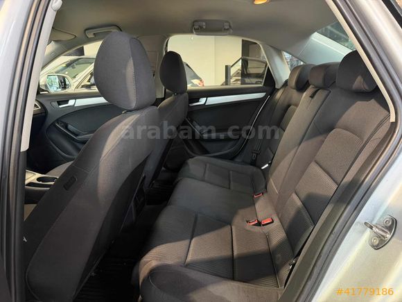 | UNIQ AUTO | 2010 AUDI A4 1.8 TFSI MULTITRONIC