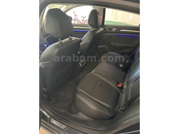 CAM TAVAN-TESLA EKRAN MEGANE 4