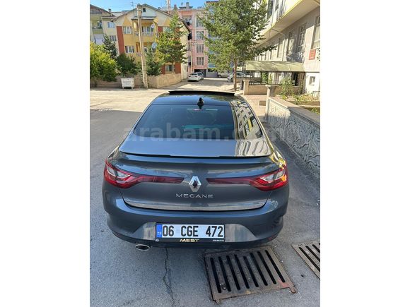 CAM TAVAN-TESLA EKRAN MEGANE 4