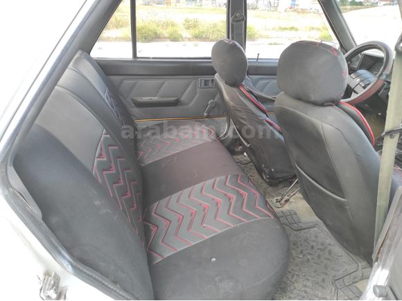 KÖYLÜYE KENTLİYE Sahibinden Renault R 9 1.4 Spring 1994 Model