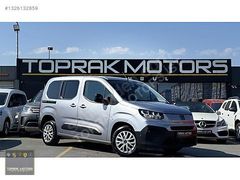 TOPRAK MOTORS İSTANBUL'DAN FİAT DOBLO 28000 KM DE