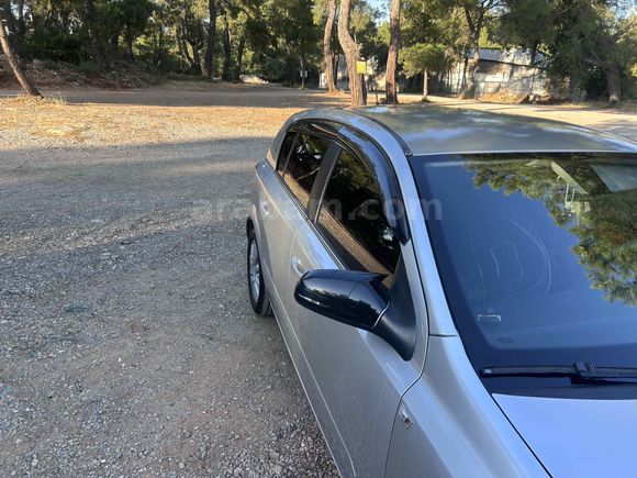 Sahibinden Değişensiz Opel Astra 1.3 CDTI Enjoy 2006 Model 