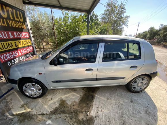 Sahibinden Renault Clio 1.4 RTA 2001 Model 