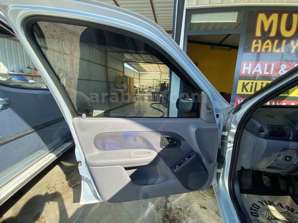 Sahibinden Renault Clio 1.4 RTA 2001 Model 
