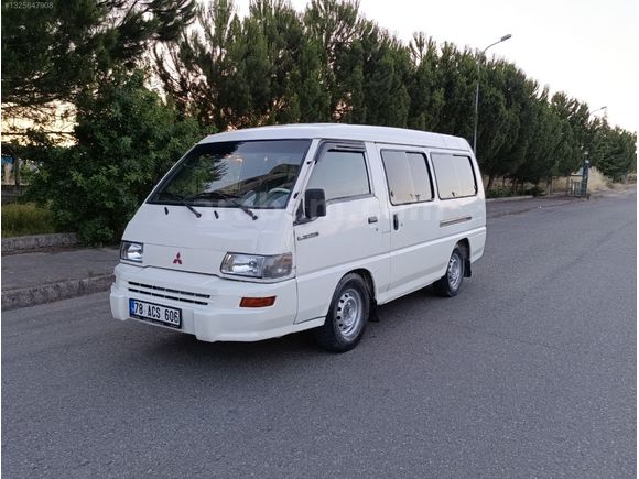 2004 MITSUBISHI L300 4+1