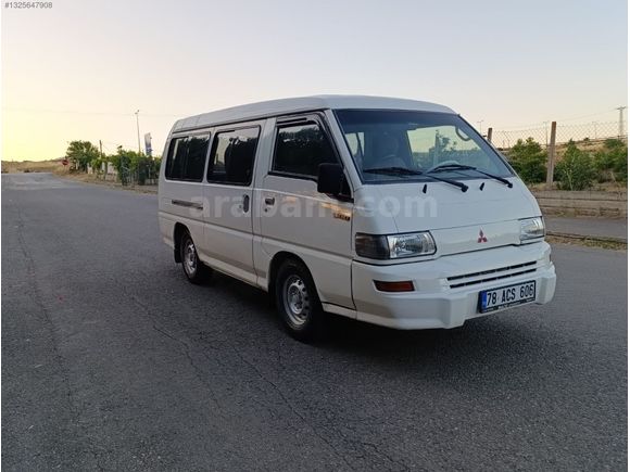 2004 MITSUBISHI L300 4+1