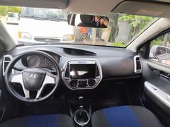 Sahibinden Hyundai i20 1.4 CVVT Jump 2012 Model  318.000 km Gri (metalik)