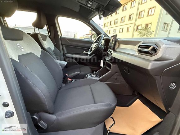 2026 RENAULT DUSTER 1.3TCE EDC EVOLUTİON KK TAKSİTLİ HATASIZ