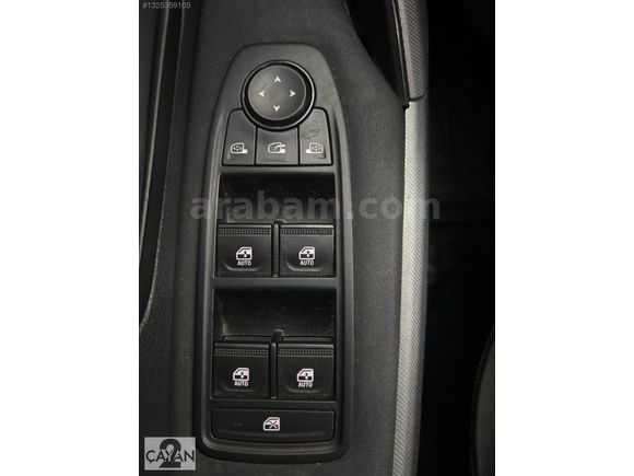 Renault Tarsus renew Duster 1.6 E-Tech Techno (Full Hybrid)