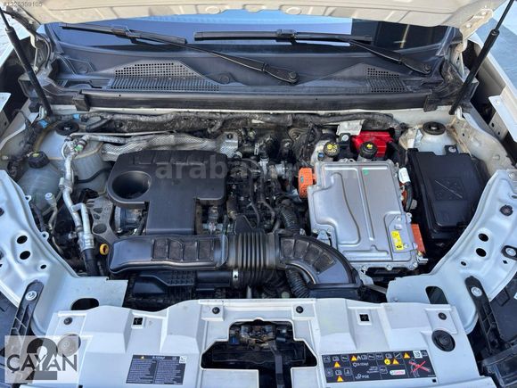 Renault Tarsus renew Duster 1.6 E-Tech Techno (Full Hybrid)