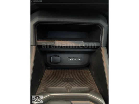 Renault Tarsus renew Duster 1.6 E-Tech Techno (Full Hybrid)