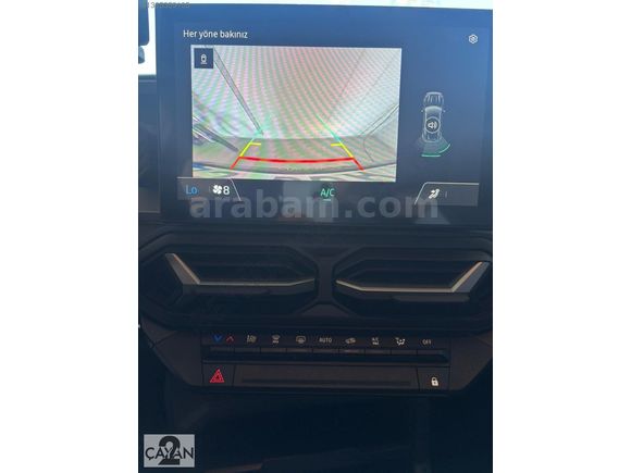 Renault Tarsus renew Duster 1.6 E-Tech Techno (Full Hybrid)