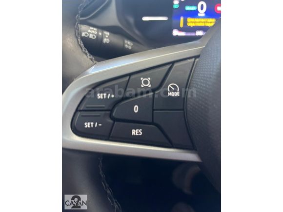 Renault Tarsus renew Duster 1.6 E-Tech Techno (Full Hybrid)