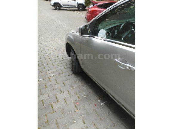 Sahibinden Ford Focus 1.6 TDCi Trend X 2011 Model İstanbul