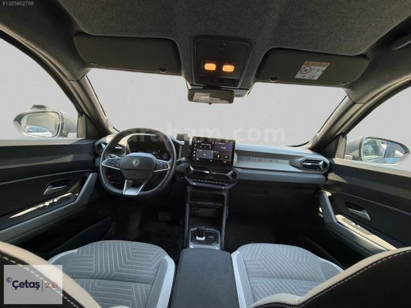 ÇETAŞ RENAULT MAHMUTBEYDEN 2025 DUSTER 1.3TCe TECHNO BOYASIZ