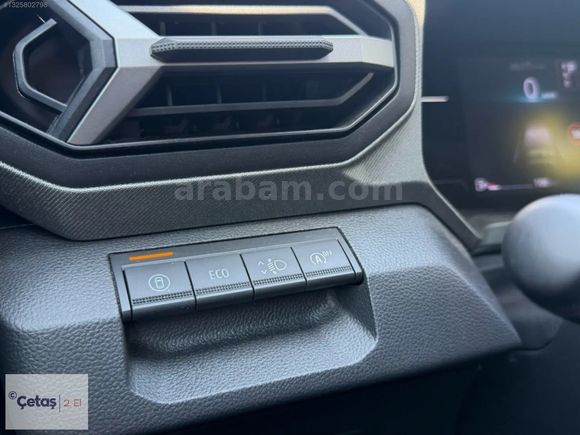 ÇETAŞ RENAULT MAHMUTBEYDEN 2025 DUSTER 1.3TCe TECHNO BOYASIZ