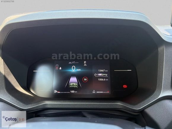 ÇETAŞ RENAULT MAHMUTBEYDEN 2025 DUSTER 1.3TCe TECHNO BOYASIZ