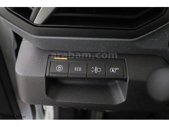 2026 RENAULT DUSTER 1.3 TCE TECHNO FULL OPSİYONLU TERTEMİZ.