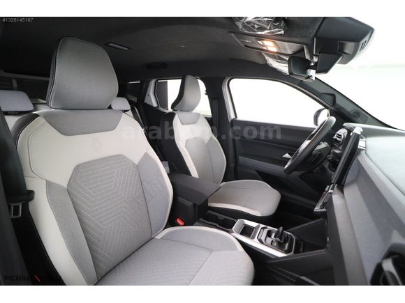 2026 RENAULT DUSTER 1.3 TCE TECHNO FULL OPSİYONLU TERTEMİZ.