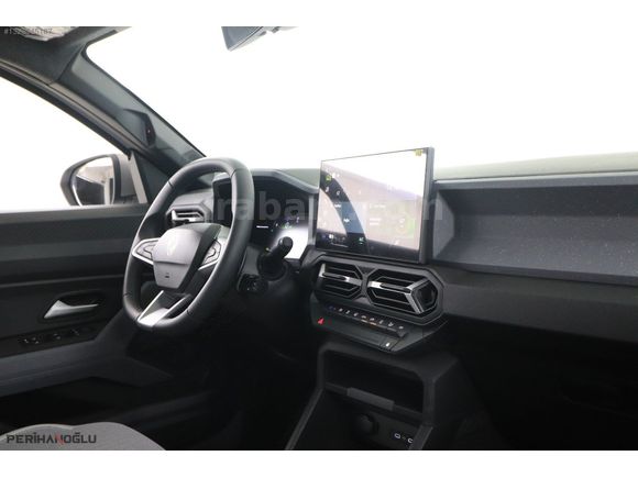 2026 RENAULT DUSTER 1.3 TCE TECHNO FULL OPSİYONLU TERTEMİZ.