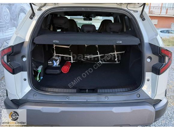 2024 RENAULT DUSTER 4X4 1.2 HYBRİD TECHNO BOYASIZ TRAMERSİZ 36KM