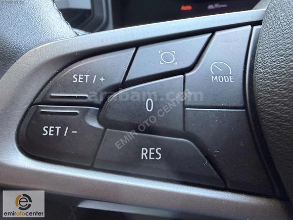 2024 RENAULT DUSTER 4X4 1.2 HYBRİD TECHNO BOYASIZ TRAMERSİZ 36KM