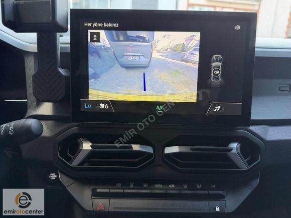 2024 RENAULT DUSTER 4X4 1.2 HYBRİD TECHNO BOYASIZ TRAMERSİZ 36KM