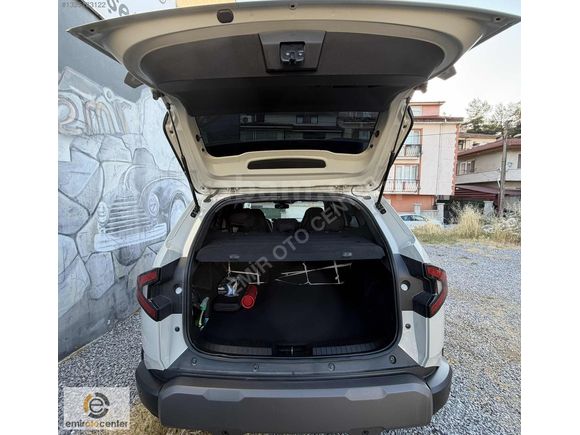 2024 RENAULT DUSTER 4X4 1.2 HYBRİD TECHNO BOYASIZ TRAMERSİZ 36KM