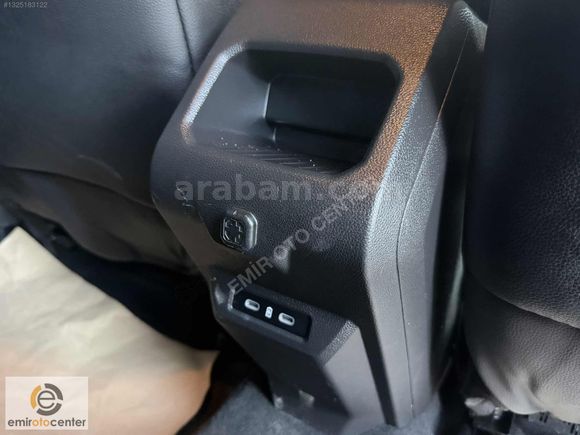 2024 RENAULT DUSTER 4X4 1.2 HYBRİD TECHNO BOYASIZ TRAMERSİZ 36KM