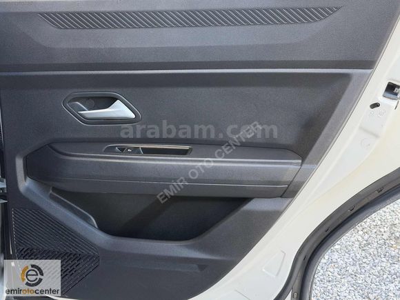 2024 RENAULT DUSTER 4X4 1.2 HYBRİD TECHNO BOYASIZ TRAMERSİZ 36KM