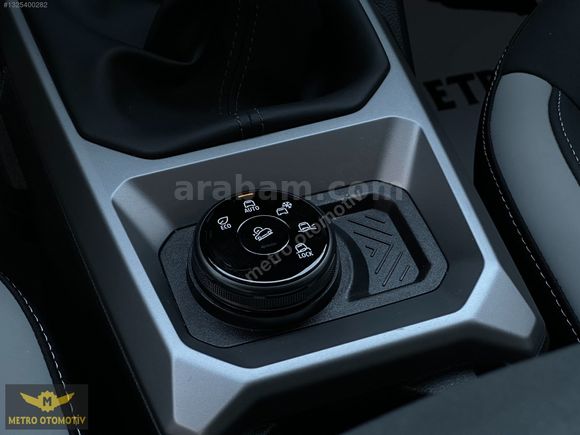 2025 MODEL 8 km DUSTER 1.2 Mhev techno advanced 4X4 HATASIZ