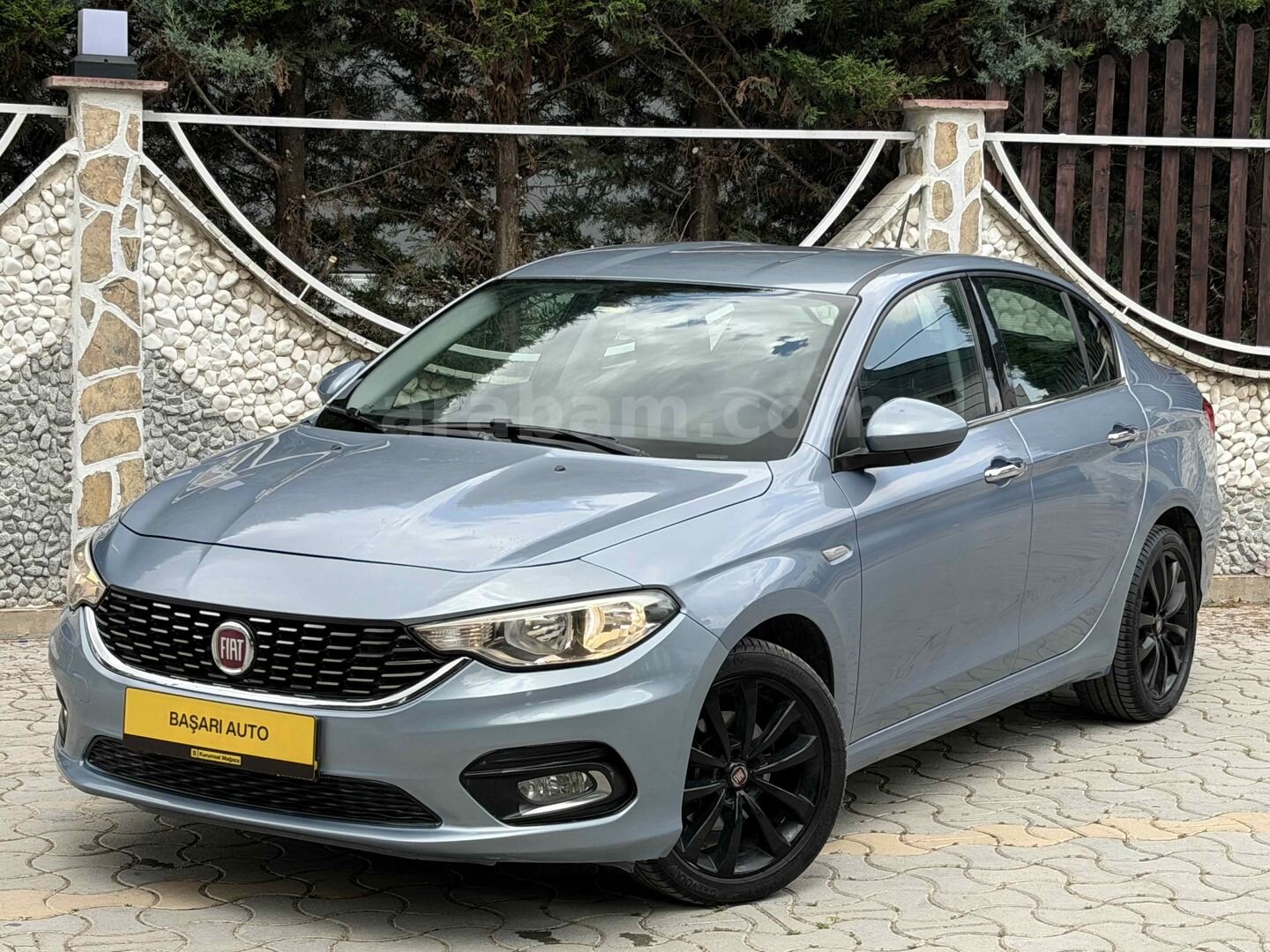 Galeriden Fiat Egea 1.6 Multijet Lounge 2015 Model Konya 125.000 km Mavi 6