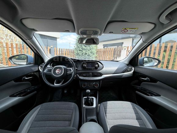 Galeriden Fiat Egea 1.6 Multijet Lounge 2015 Model Konya