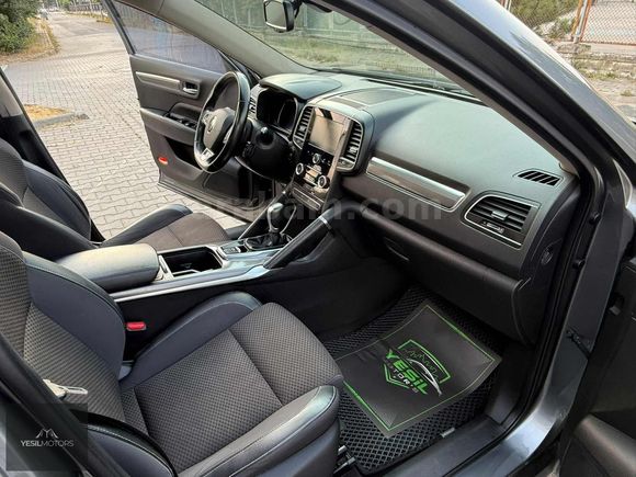 YEŞİLMOTORSDAN HATASIZ KOLEOS CAM TAVANLI