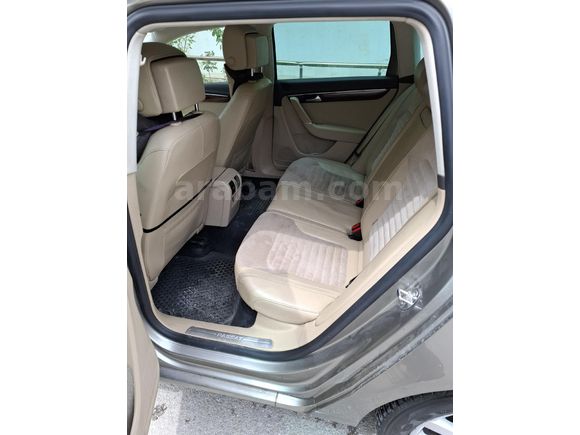 Sahibinden Volkswagen Passat Variant 2.0 TDi Highline 2013 Model