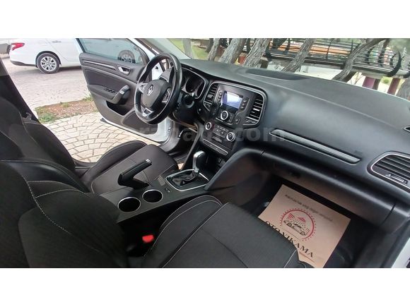 Sahibinden Renault Megane 1.5 dCi Touch 2016 Model - Ağır Hasarlı