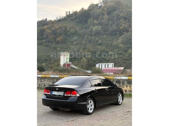 Sahibinden Honda Civic 1.6i VTEC Elegance 2011 Model 