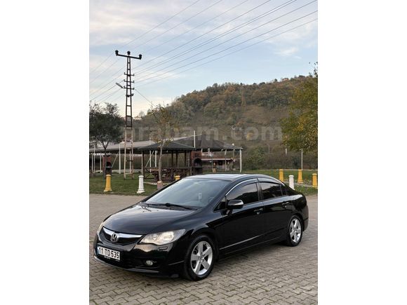 Sahibinden Honda Civic 1.6i VTEC Elegance 2011 Model 