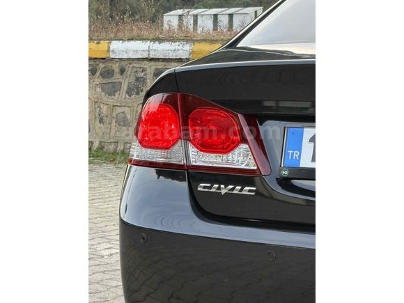 Sahibinden Honda Civic 1.6i VTEC Elegance 2011 Model 