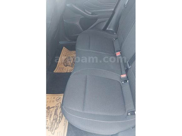 İlk Sahibinden Memurdan Hatasız Ford Focus 1.5 EcoBlue Titanium Stil 2025 Model