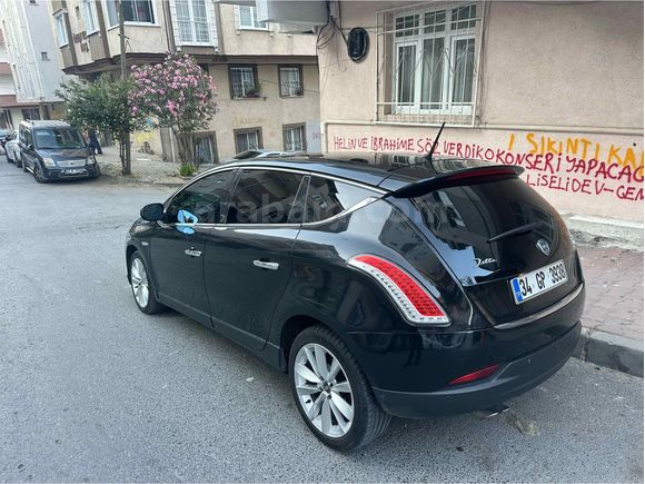 LANCİA DELTA  SAHİBİNDE
