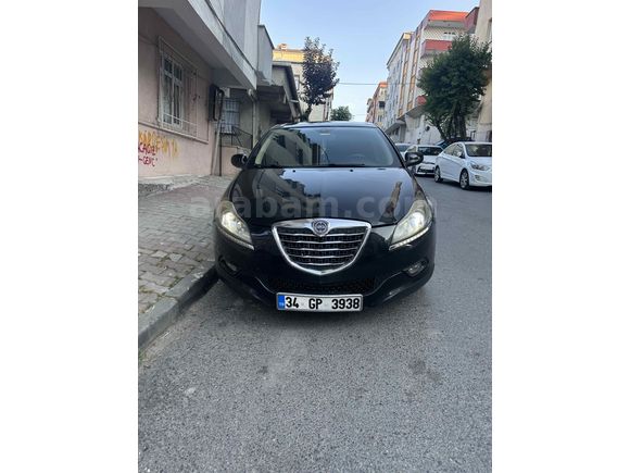 LANCİA DELTA  SAHİBİNDE
